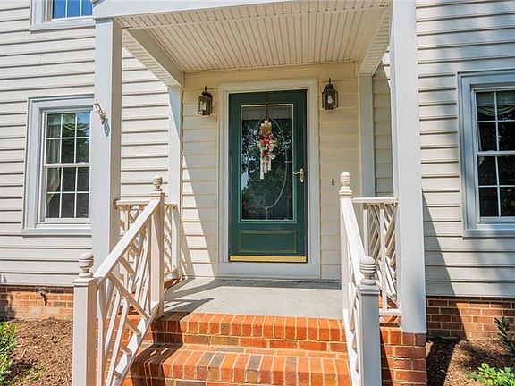 3rd image of 3102 Wilf Ct