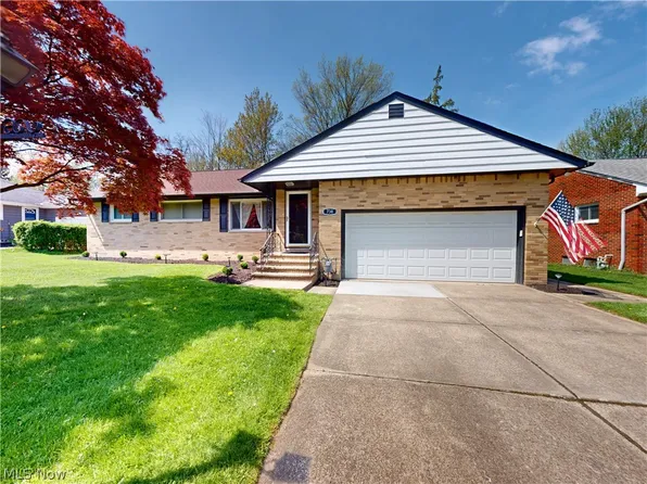 738 Edgewood Rd, Richmond Heights, OH 44143