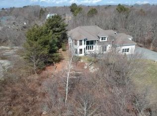 16 Seaview Rd, Gloucester, MA 01930