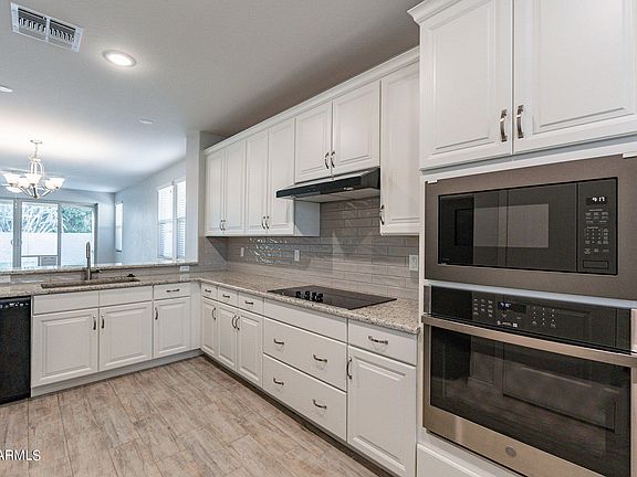3rd image of 15227 W PIERCE Street