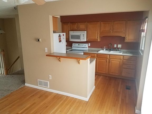 4th image of 508 Daisy Ct