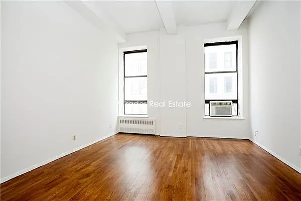 Rented by Mirador Real Estate | media 9