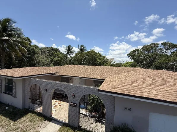 3496 NW 27th Street, Lauderdale Lakes, FL 33311