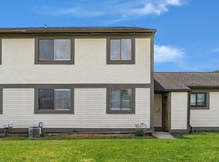2325 Laurelwood Dr, Columbus, OH 43229