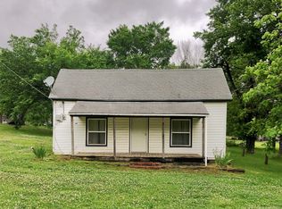 222 5th St, Stuart, OK 74570