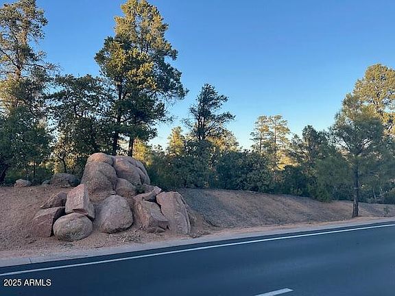 2nd image of 1806 E CLIFF ROSE Drive #839