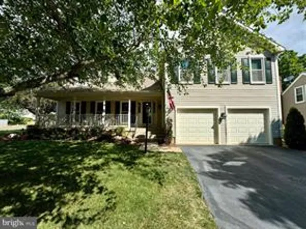 36 Cathedral Ln, Stafford, VA 22554