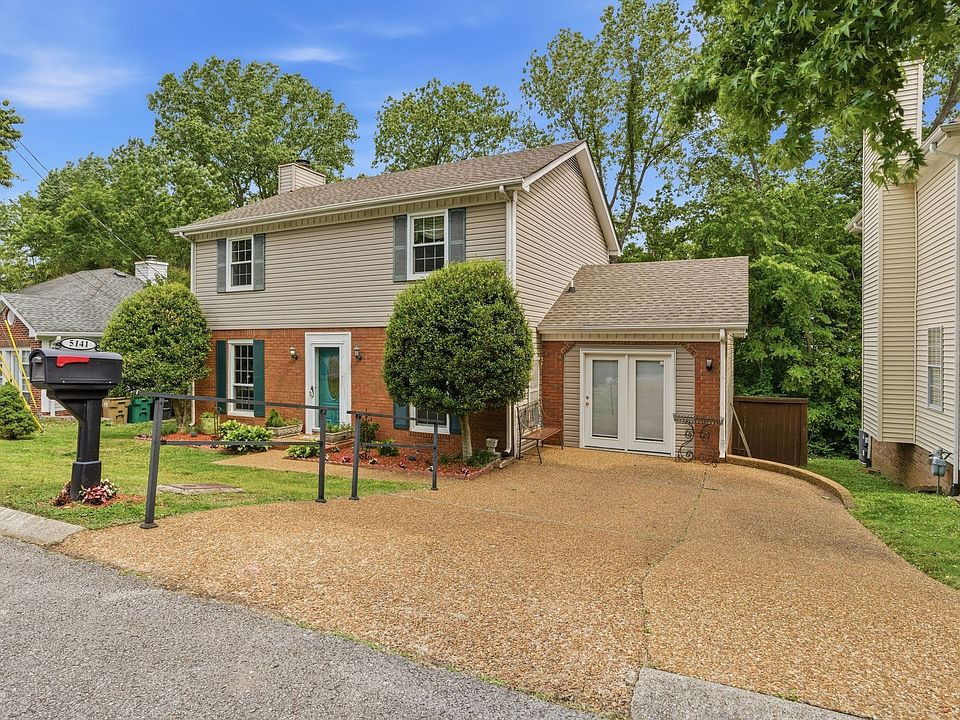 1st image of 5141 English Village Dr
