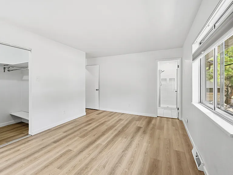 2913 S Reading Ct — Photo 18