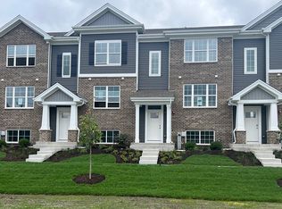 6321 Ulster Dr, Tinley Park, IL 60477