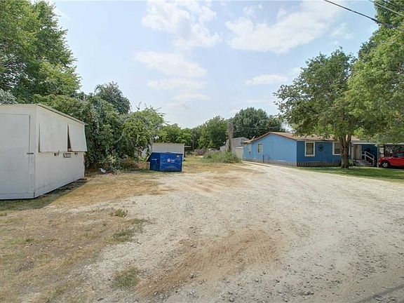 4th image of 103 Syble Jean Dr