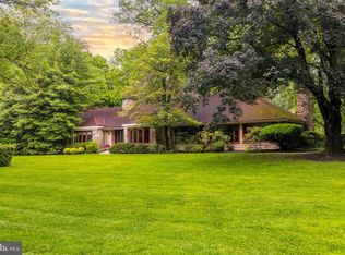 1255 Mill Rd, Meadowbrook, PA 19046