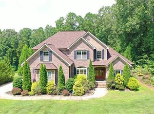 540 Arrow Point Ln, Davidson, NC 28036