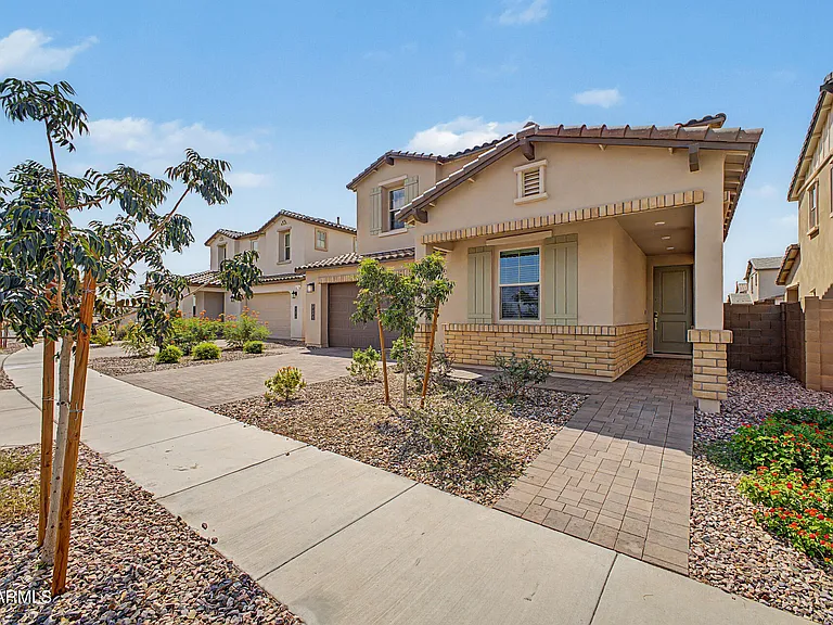 21505 E Sparrow Dr — Photo 3