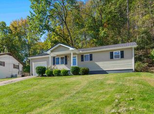 49 Toni Dr, Russell, KY 41139