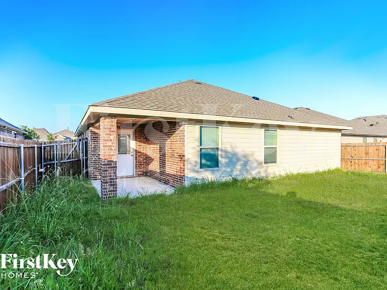 1221 Koto Wood Dr — Photo 15