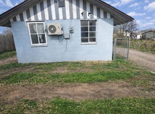 1300 1/2 N 8th St, Fort Smith, AR 72901