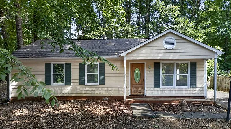 151 Laura Ave