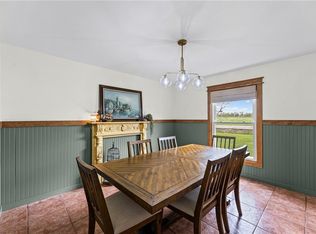 19817 S Clare Rd, Spring Hill, KS 66083
