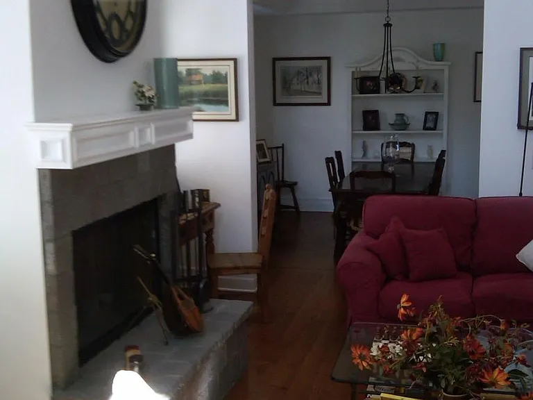 2131 N Valley Dr — Photo 6