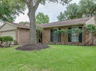 422 Tara Plantation Dr, Richmond, TX 77469