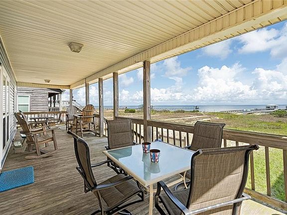 3rd image of 2344 Island Shores Dr