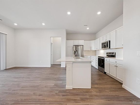 3rd image of 485 Interlocken Boulevard Bldg 2 #404
