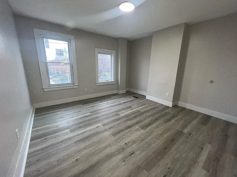 134 Old Rose St #1 — Photo 15