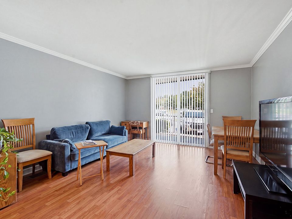 1st image of 613 Hillsboro Rd APT A13