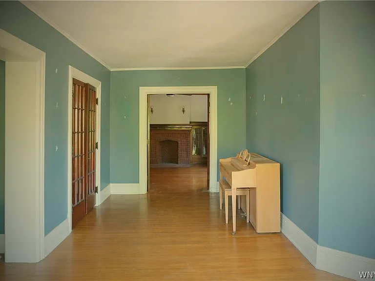 489 Norwood Ave #UPPER — Photo 7