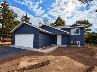 980 Porter St, Clearwater, MN 55320