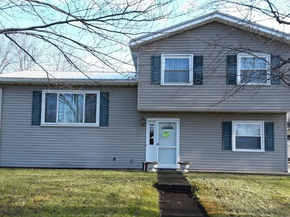 4929 Cherryboro Dr, Erie, PA 16510