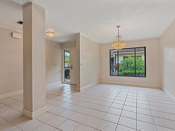 3rd image of 6416 Sun Eagle Ln