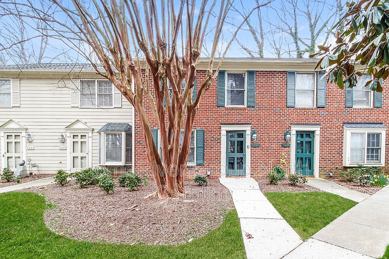 1st image of 4627 Lawndale Dr
