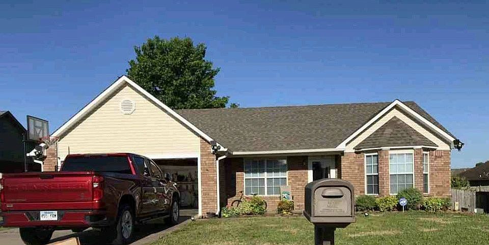 1st image of 604 S 39th St
