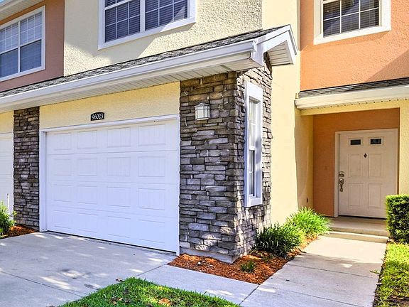 2nd image of 96023 Cottage Ct #1202