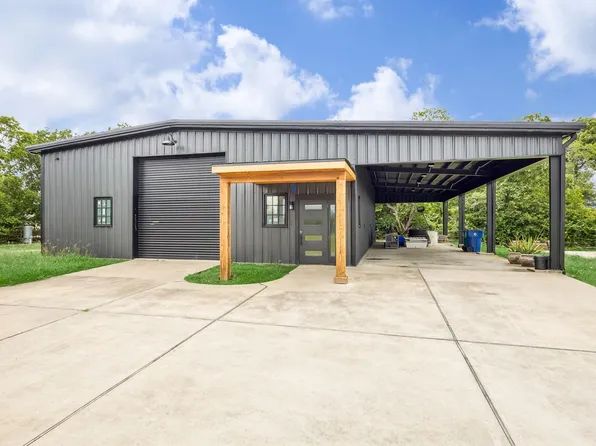 8714 Masters Rd, Manvel, TX 77578