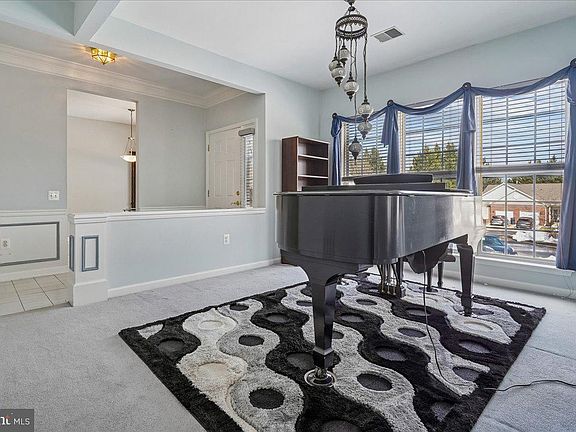 3rd image of 12241 Farmberry Ct