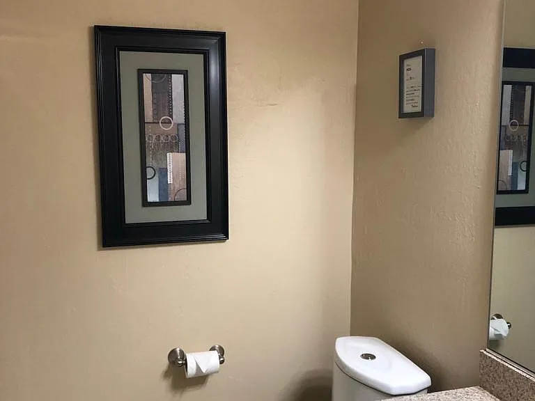 704 Christie Ct — Photo 13