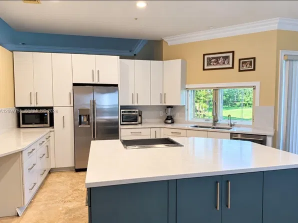 404 SW Juniper Cv, Port Saint Lucie, FL 34986