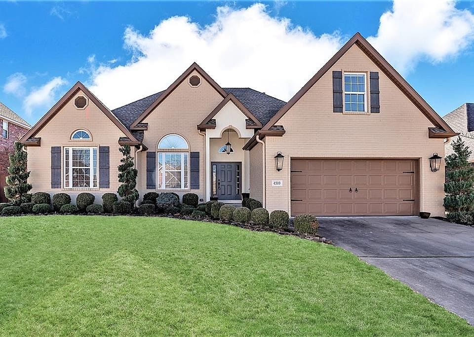 1st image of 4310 W Braymore Dr