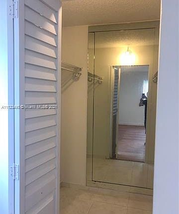 5th image of 20730 NE 4th Pl