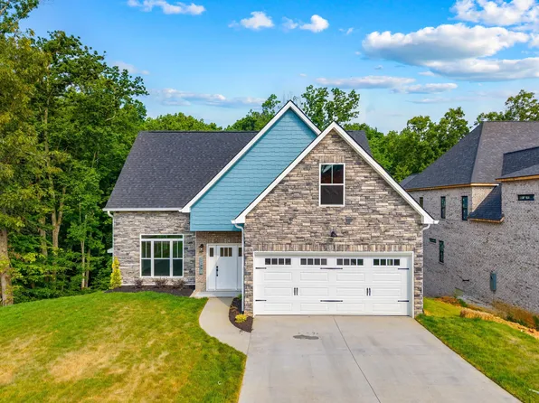 3083 Bridgewater Blvd, Morristown, TN 37814