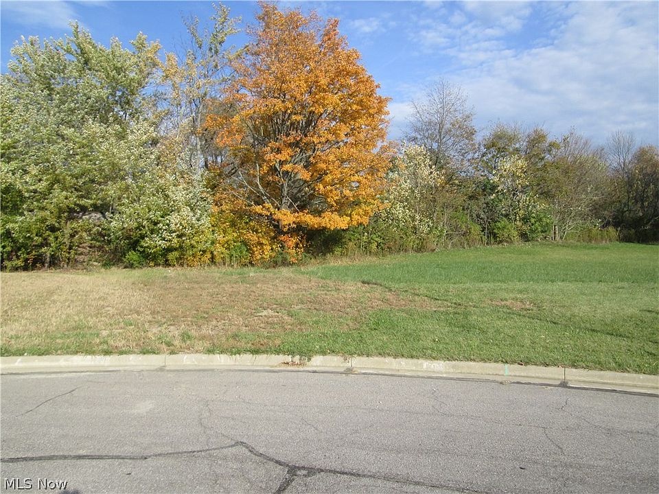1st image of Hemlock Trl