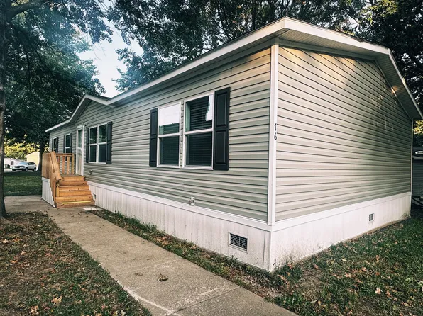 76 Ewing Way, Belton, MO 64012