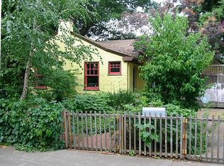 821 Wright St, Santa Rosa, CA 95404