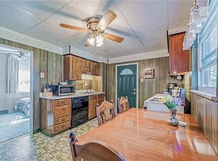 130 Lynnwood Ave, East Pittsburgh, PA 15112