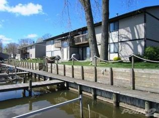 5961 Paw Paw Lake Rd, Coloma, MI 49038