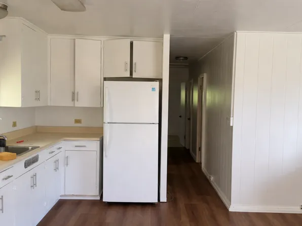 2046 Palolo Ave, Honolulu, HI 96816