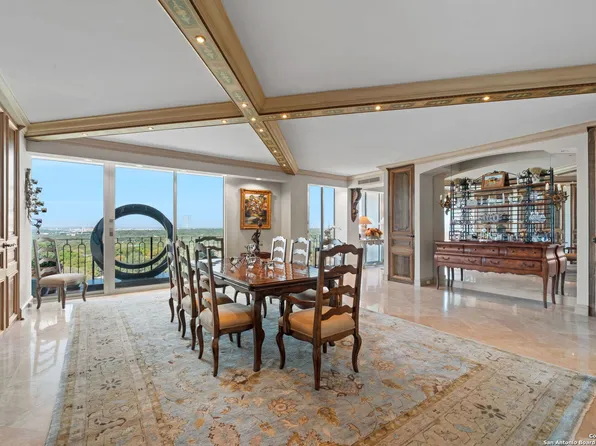 700 E Hildebrand #1401, San Antonio, TX 78212